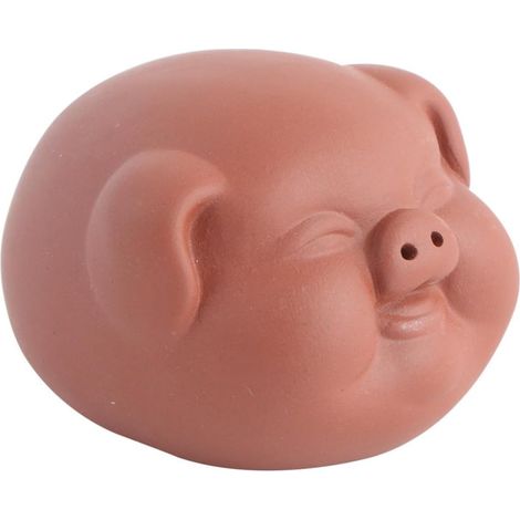 de cochon porte bonheur sculptée à la main en argile