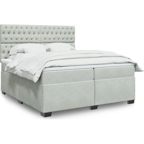 Boxspringbett mit Matratze Hellgrau 200x200 cm Samt