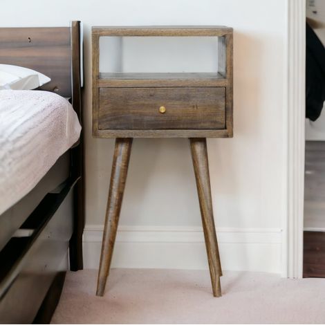 Comodino scandinavo in legno massello marrone effetto grey washed, 1 cassetto e 1 vano aperto