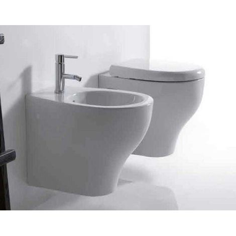 Sanitari Eden sospesi senza brida cm. 53x36 con sedile avvolgente (1/3)