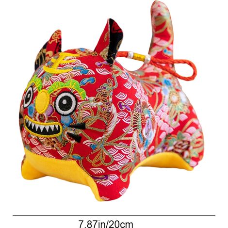 Pendentif tableau de bord de voiture en peluche tigre mignon, cadeau de décoration pour le Nouvel An lunaire 2022. (1/5)