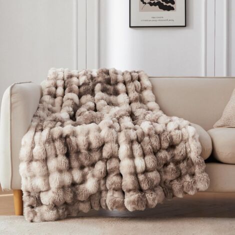 Kunstfell-Sofadecke – Bequem und weich – Schlaf- und Wohnzimmer – 130 x 160 cm – Dunkelbraun (1/4)