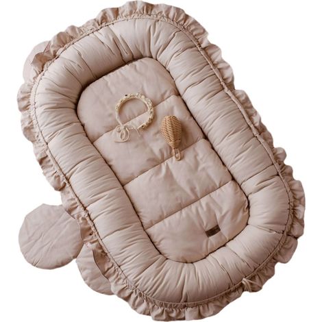 Ce nid de couchage portable pour bébé, fabriqué en tissu de coton doux, offre un espace de sommeil sûr pour les nouveau-nés. (1/5)
