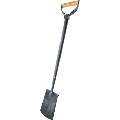 Gardeier Spade in D in una stanza forgiata