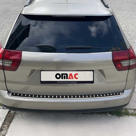 Protection Seuil de Pare-Chocs arrière - Compatible avec Citroën C5 Tourer 2008-2017 - Couverture de Seuil de Coffre - Bande Seuil de Chargement - Style élégant - en Fibre de Carbone Chromé (1/5)
