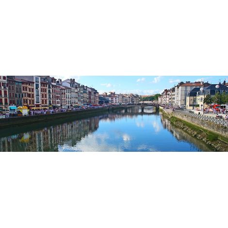Tableau sur toile fête de Bayonne 30x97 cm - Impression sur Toile Murale Décorative - Image imprimée en HD sur Toile - Toile sur Châssis en Bois FSC - Fabriqué en France (1/4)
