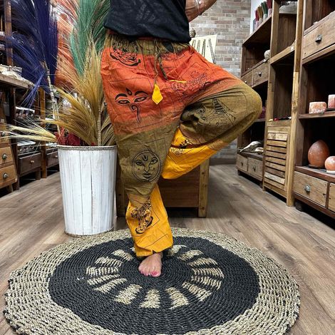 Pantalons de yoga et de festival - High Cross Himalayan Print sur Orange- Vendu par 1 (1/3)