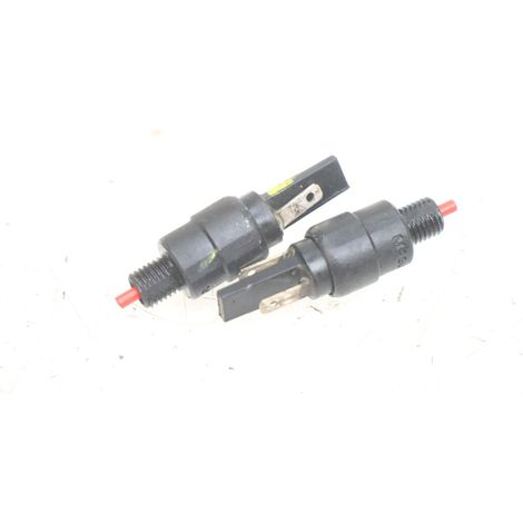 [PRODUIT D'OCCASION] CONTACTEUR FEU STOP PIAGGIO MEDLEY 125 2016 - 2023 (1/2)