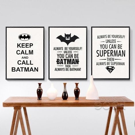 Affiche murale Superman en noir et blanc Wekity, style épuré et tendance, idéale pour le salon, la chambre ou le bureau. (1/5)