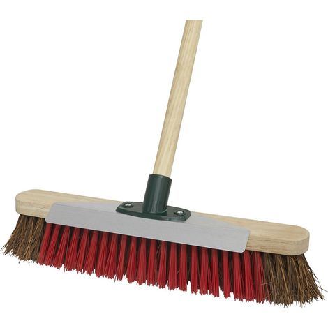 Sealey Heavy-Duty Stiff/Hard Bristle Broom with Scraper 16(405mm) BM16SC (1/5)