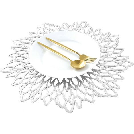 Napperon de table écologique en PVC ajouré en forme de fleur, isolant thermique, pour la maison (1/5)