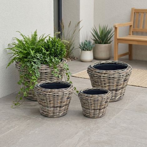 Drypot Split Rattan Basket Set of Four (1/2)