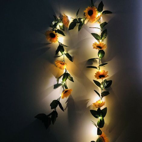 Sunflower Garland String Lights Battery Powered Artificial Sunflower Vines with Lights for Indoor Bedroom Wedding Party Decor 3 meters 30 lights (1/5)