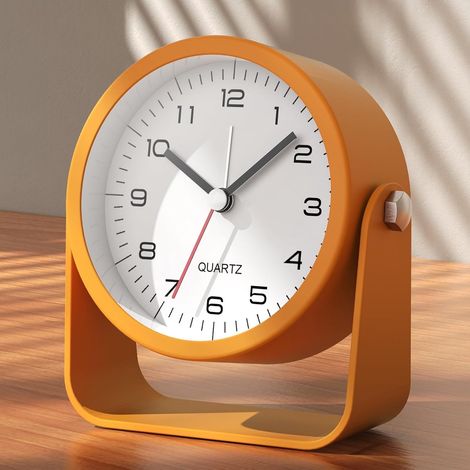 Réveil analogique 8,4 cm, petite horloge de bureau rétro à piles, horloge de table coulissante en métal avec lumière pour décoration de salon, chambre, table de chevet, étagère (Orange)