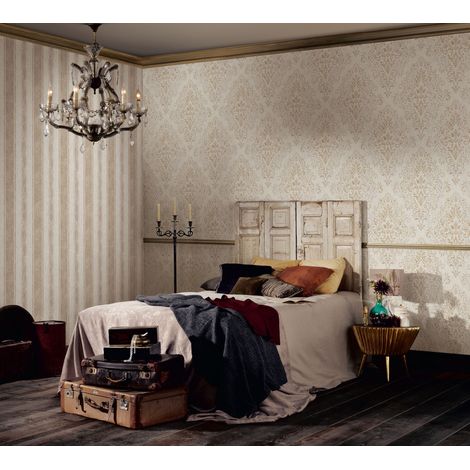 A.S. Creations – Papier peint baroque intissé doré et blanc – Tapisserie damassée pour salon et chambre – Dimensions 10,05 x 0,53 m