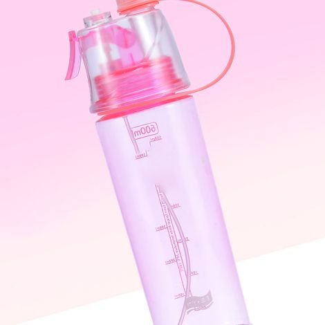 Vaporisateur d'eau transparent gradué 600 ml, grande capacité, en plastique rose, idéal pour le sport, la randonnée et les pique-niques. (1/5)