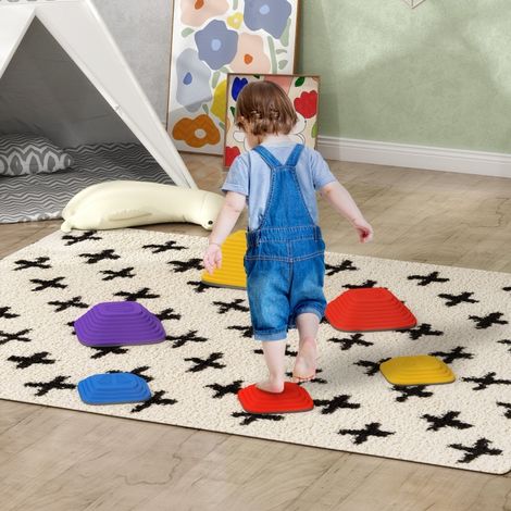 Galets de rivière, lot de 6. Pierres d'équilibre carrées, empilables et antidérapantes. Supportant jusqu'à 80 kg, elles conviennent aux enfants de 3 à 8 ans. Couleurs assorties. (1/4)