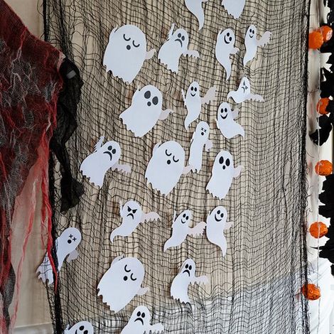 Decorazioni horror di Halloween a forma di fantasma da appendere,adesivi murali per un'atmosfera festiva (1/2)
