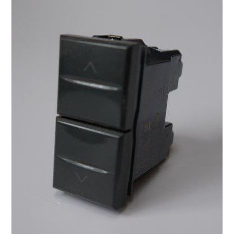 Axolute commuter p 16a - 250 vac double clÉ 1-0-2 hs4027