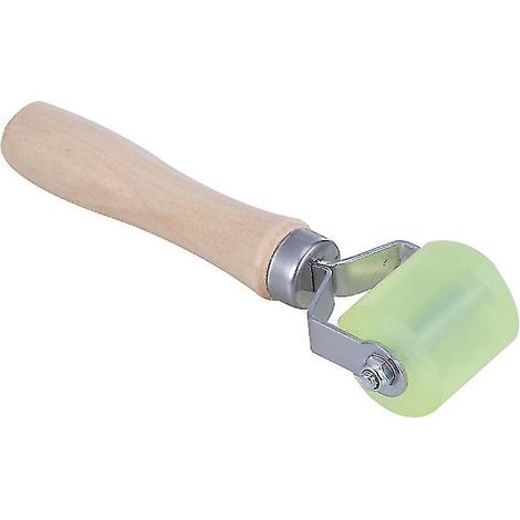 1 rouleau à pneus