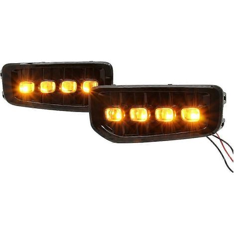 Dreifarbiger Streamer-Blinker mit Tagfahrlicht für 2021 (1/5)