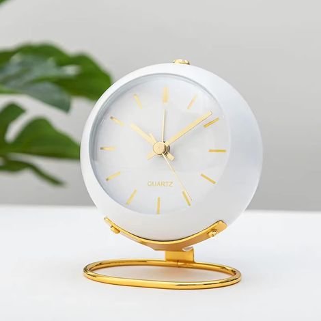 Mini sveglia da tavolo classica silenziosa con luce notturna (bianca). (1/5)