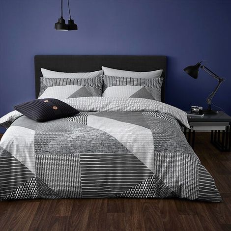 Catherine Lansfield Larsson Geo Easy Care Single Duvet Set Grey (1/5)