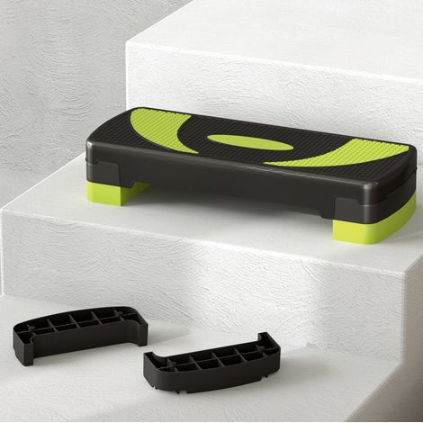 Step aérobic réglable 80x31x20 cm en plastique noir, 3 hauteurs, entraînement à domicile – MEUBLIV (1/5)