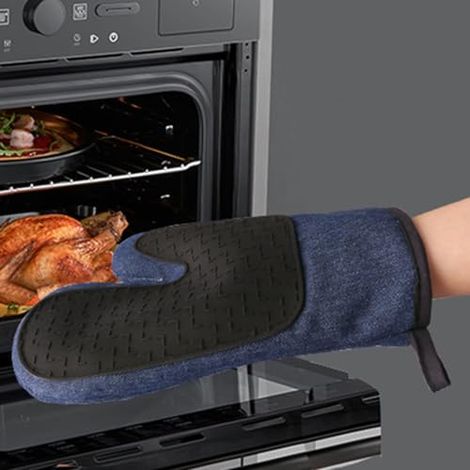 Gants de cuisine longs et rembourrés en coton avec revêtement en denim silicone, résistants à la chaleur et antidérapants, idéaux pour la cuisine, la pâtisserie et les barbecues. (1/4)
