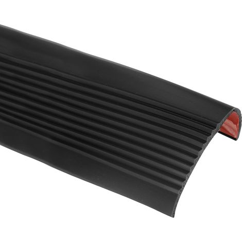 3Mètre Nez De Marche, Vinyle Antidérapant Autoadhésif Protège-Bordure D'Escalier Revêtement D'Escalier Imperméable Pour Sols Intérieur Extérieur, (5cm x 2.5cm, Noir) (1/5)