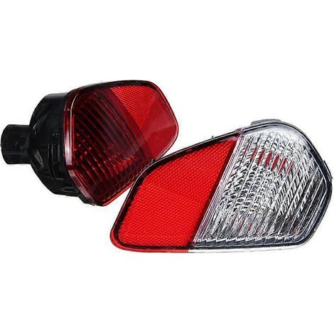 Nebelscheinwerfer für die hintere Stoßstange des Mitsubishi Outlander (2015–2020), Blinkeroptik, LED-Lampe, Ersatzteil (1/5)