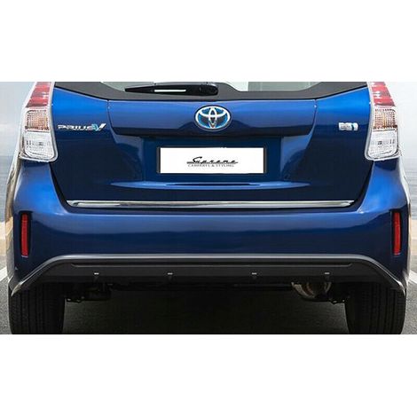 Toyota Prius Plus - Finitura cromata per il portellone del bagagliaio (1/4)