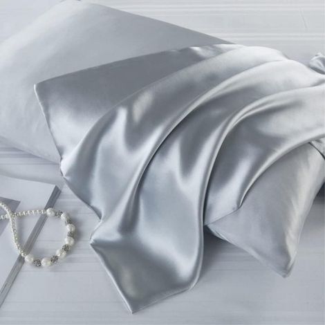 Taie d'oreiller Argent (1) - Convient aux dormeurs chauds et aux sueurs nocturnes, en soie pour les cheveux et la peau - 51 x 66 cm - douce (1/5)