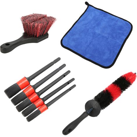 Ensemble de 8 brosses de nettoyage pour l'entretien automobile : outils de nettoyage de la poussière et de la saleté pour le lavage et le lustrage des véhicules. (1/5)