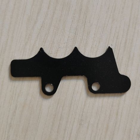 Original Husqvarna Bumper Spike wood clamp for Husqvarna 36, 41, 136, 137, 141 and 142 chainsaws. Stainless steel guide plate for auxiliary gripping and stabilization of the wood.