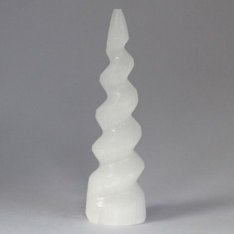 Tour en Corne de Licorne Spirale Sélénite - 15 cm- Vendu par 1
