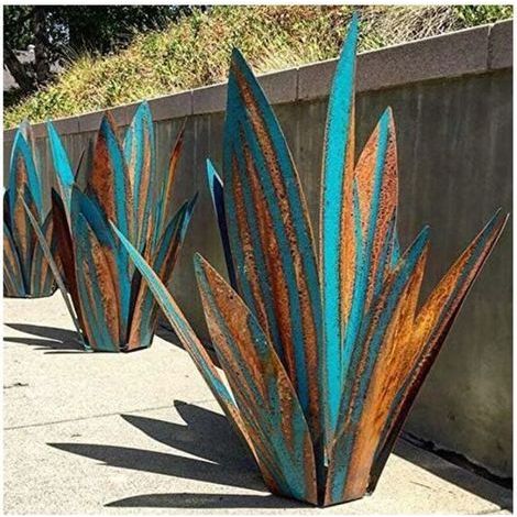 Dekorative Agave aus Metall, 65 cm – Rustikale Metallskulptur – Dekoration für drinnen und draußen – 9 farbenfrohe Blätter – Abyss (1/5)