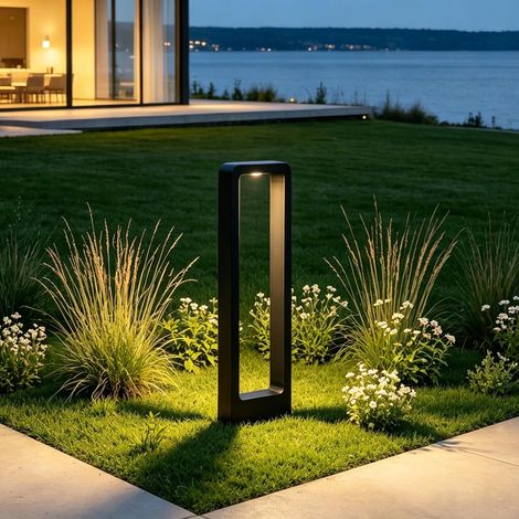 Luces de jardín para exteriores, enchufables, impermeables, adecuadas para el paisajismo de patios traseros, terrazas y entradas de vehículos. (1/5)