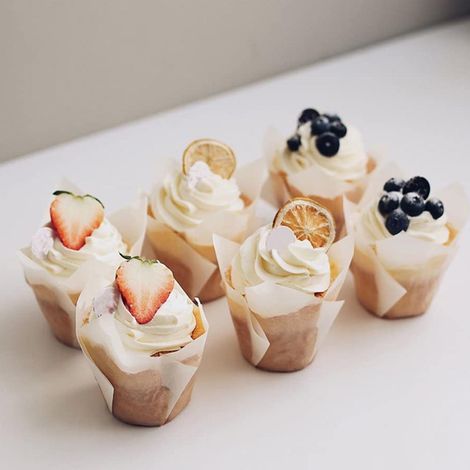 150 tulpenförmige Cupcake-Förmchen, Mini-Backförmchen für Hochzeiten und Geburtstage, verschiedene Muffinformen (1/5)