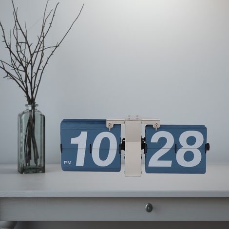 Reloj plegable automático de estilo retro con esfera azul para mesa o pared – 12 horas, base plateada, electrónico, funciona con pilas. (1/5)