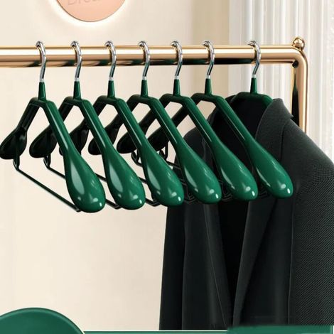(6 pièces) Cintre à vêtements en plastique trempé pour la maison, large épaule, antidérapant, séchoir à vêtements en plastique léger et luxueux (1/5)