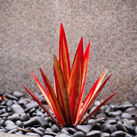 Große rustikale Tequila-Skulptur aus rustikalem Metall für die Terrasse