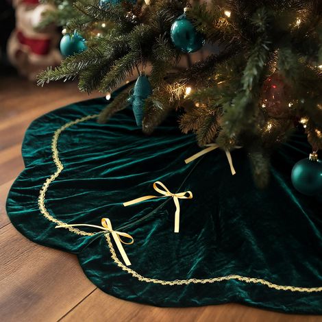 Jupe de sapin de Noël en velours vert luxueux de 122 cm (48 pouces) avec bord festonné et bordure en dentelle dorée scintillante, tapis de sapin élégant pour fête, Noël rustique, décorations de Noël à (1/5)