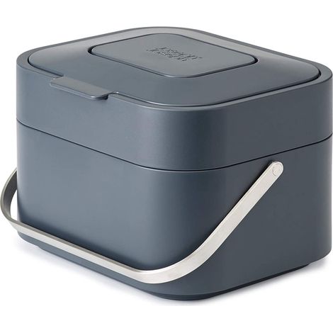 Secchio compostaggio Joseph Joseph Stack 4L - design ventilato con filtro antiodore sostituibile, coperchio incernierato, manico de acciaio inox e corpo de polipropilene facile pulizia (1/5)