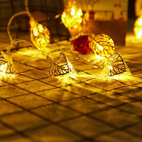 Projecteur en fer forgé recouvert de feuille d'or (1/5)