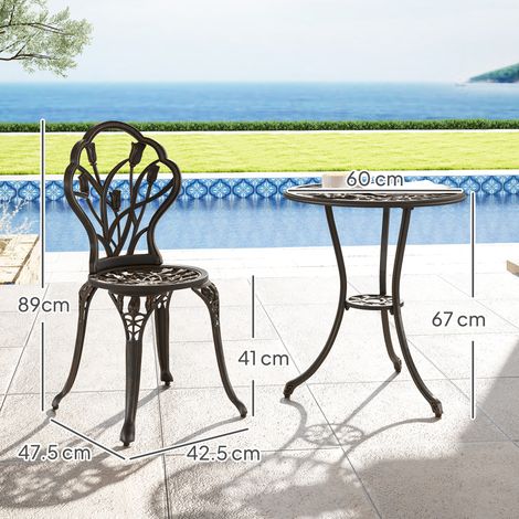 Ensemble de mobilier d'extérieur (couleur bronze) comprenant 2 chaises de jardin et 1 table ronde avec trou pour parasol. (1/5)