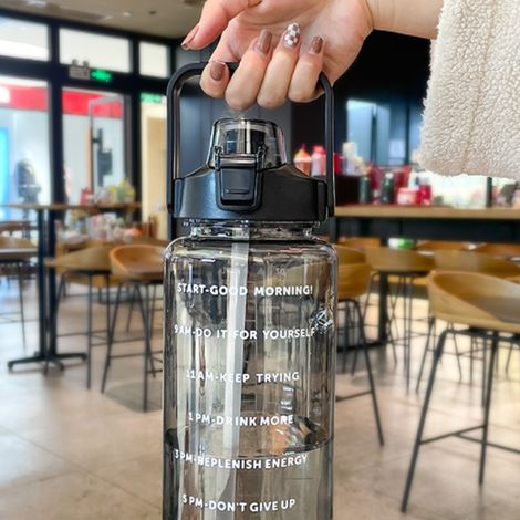Gourde de 2000 ml, étanche et résistante aux hautes températures, avec paille et indicateur de temps, noire. (1/5)