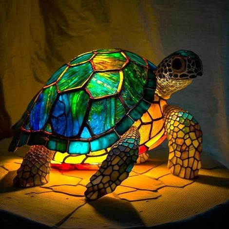 Lampe de table tortue en verre coloré - Design contemporain pour intérieur (1/4)