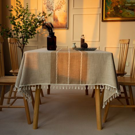 Moderne, dekorative Tischdecke mit Quasten, knitter- und staubabweisend, ideal für Esszimmer, Terrassen oder Cafés. (1/5)