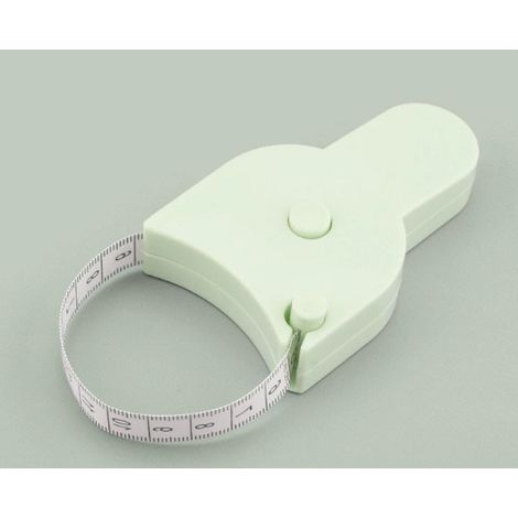 Measuring body measurements with a soft measuring tape for fitness (1/2)